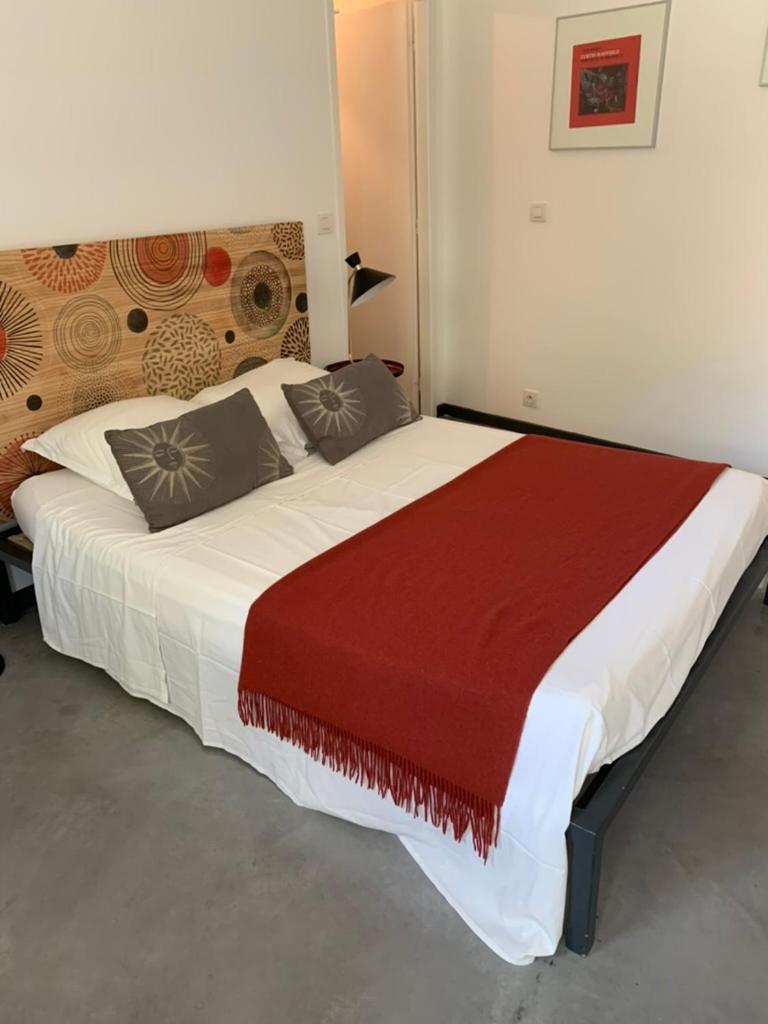Les Esplanes Bed & Breakfast La Garde-Adhémar Eksteriør bilde