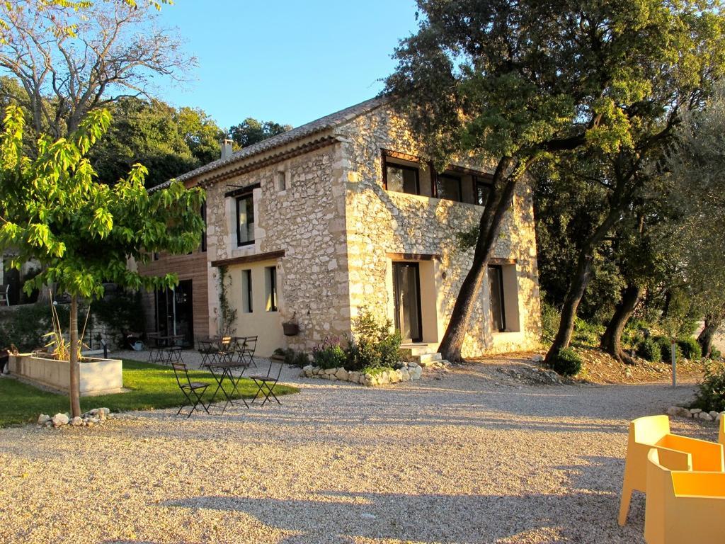 Les Esplanes Bed & Breakfast La Garde-Adhémar Eksteriør bilde