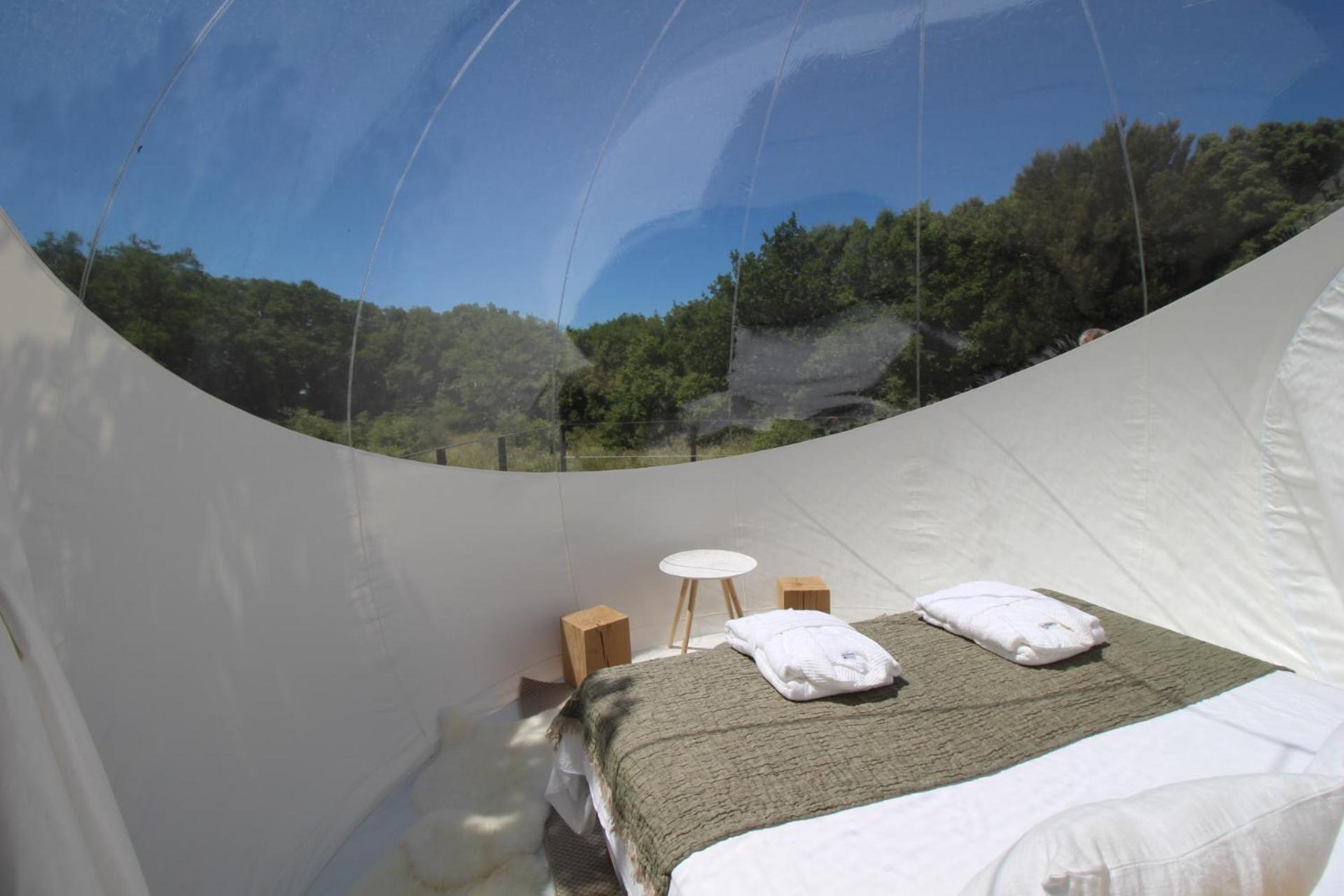 Les Esplanes Bed & Breakfast La Garde-Adhémar Eksteriør bilde